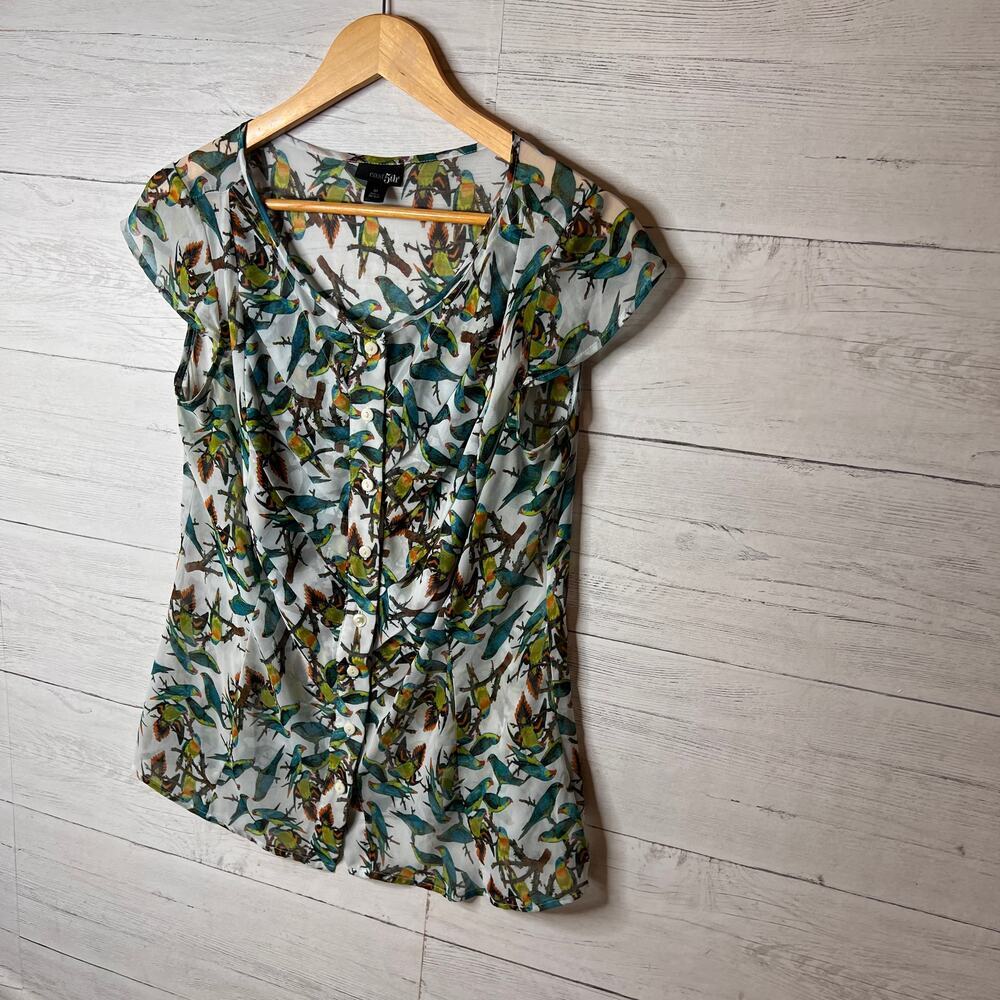 East 5th Blouse Womens Size Medium Parrot Novelty Print Sheer Button Down - Picture 4 of 16